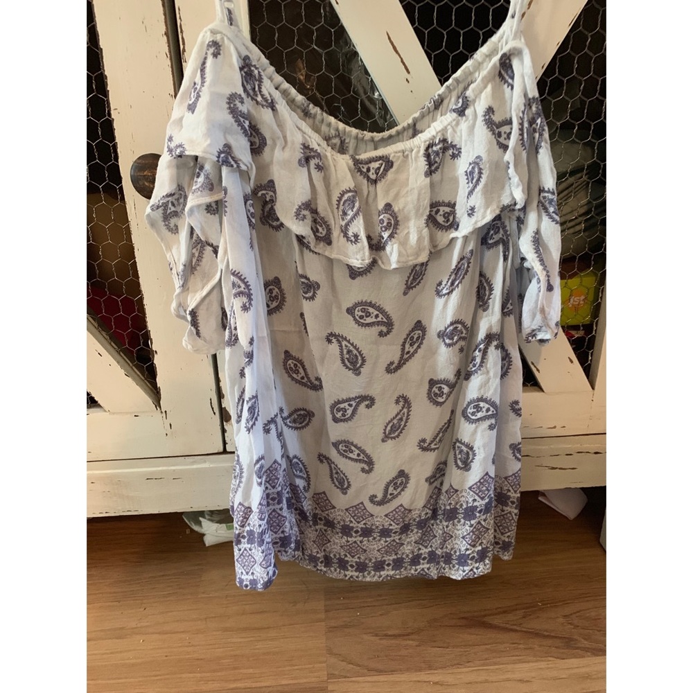 American Eagle Spaghetti Strap Shirt